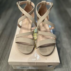 Elegant Beige Strappy Sandals